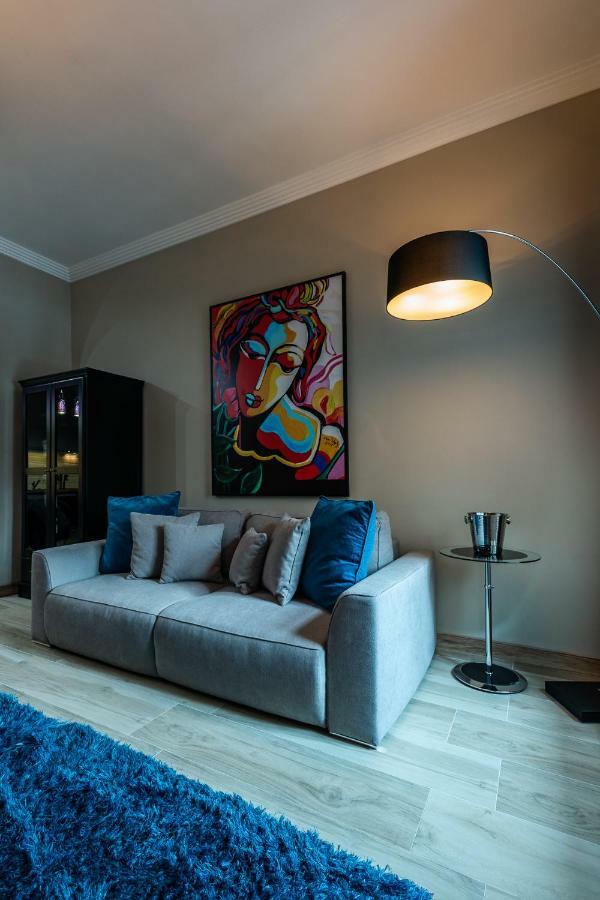 Center Of The Center, The Grand Deluxe Апартаменты *